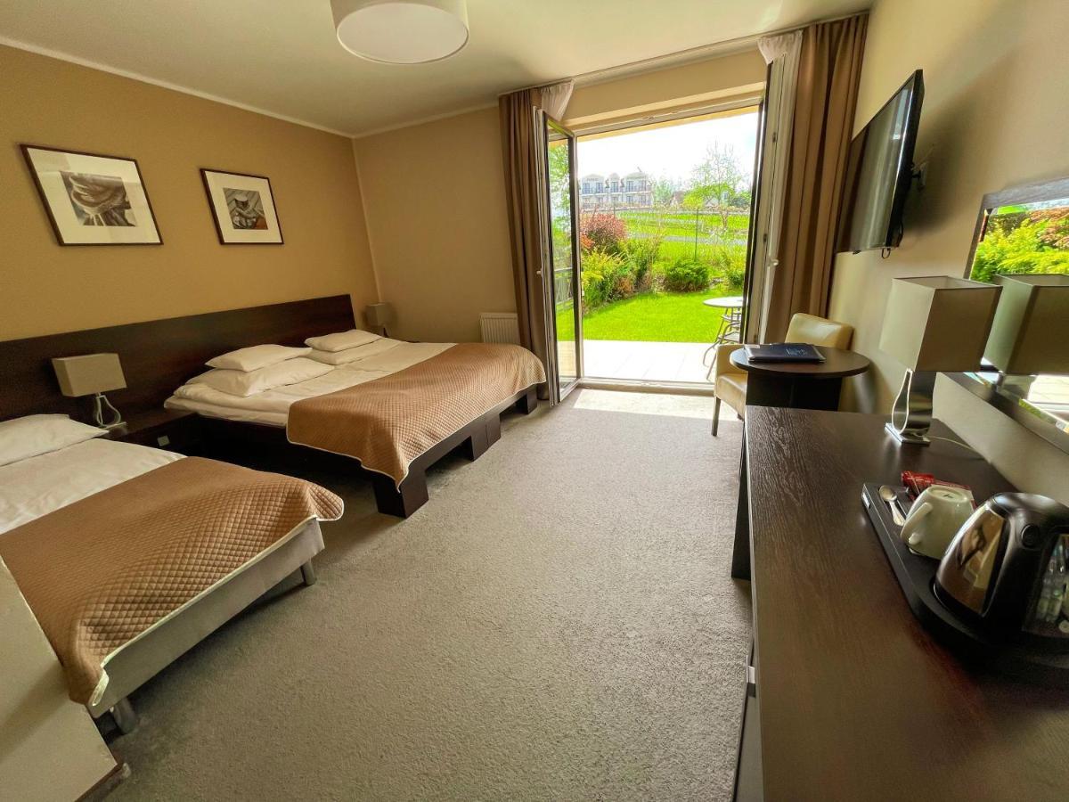 Mikołajki Hotel Santa Monica מראה חיצוני תמונה