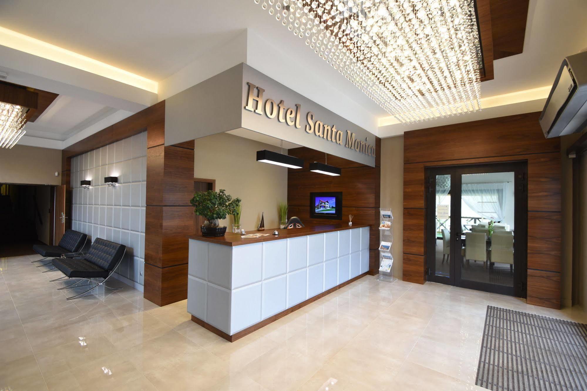 Mikołajki Hotel Santa Monica מראה חיצוני תמונה
